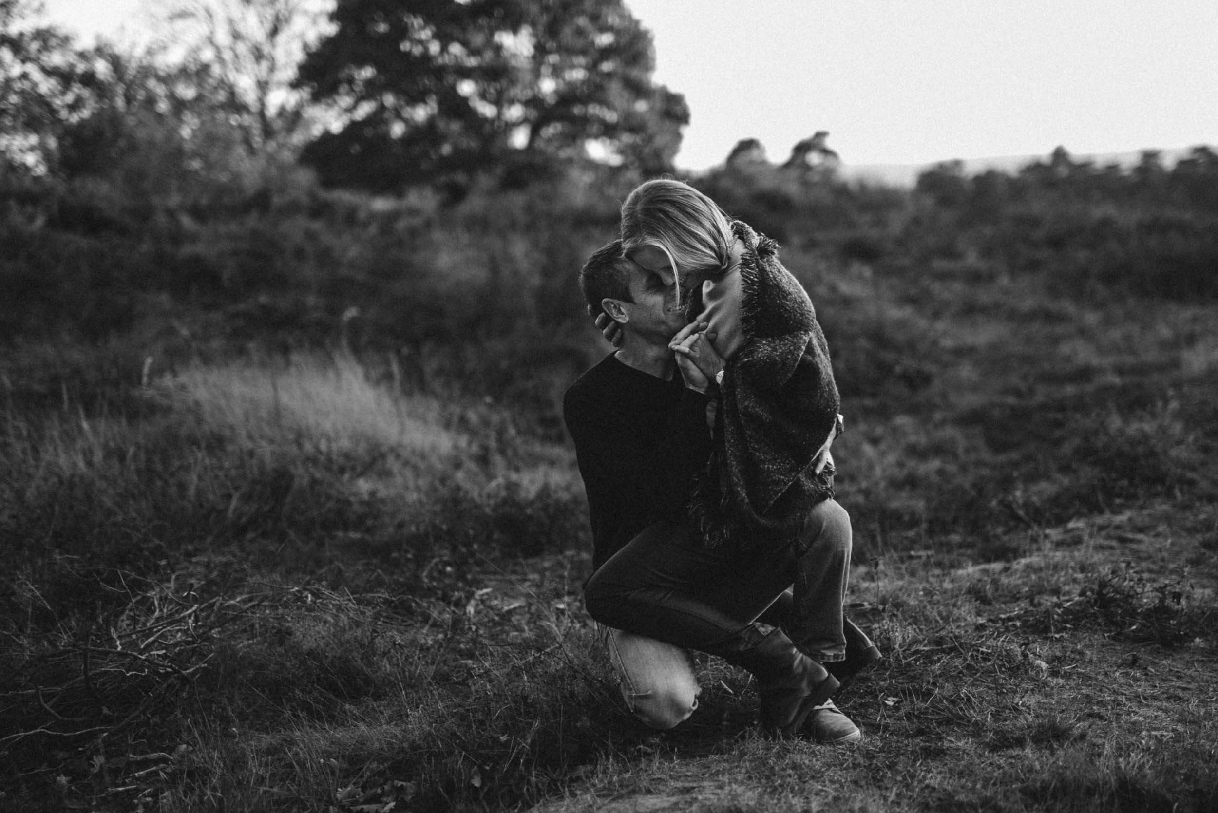 Bild zu Angela & Christoph - Paarshooting in der Wahner Heide