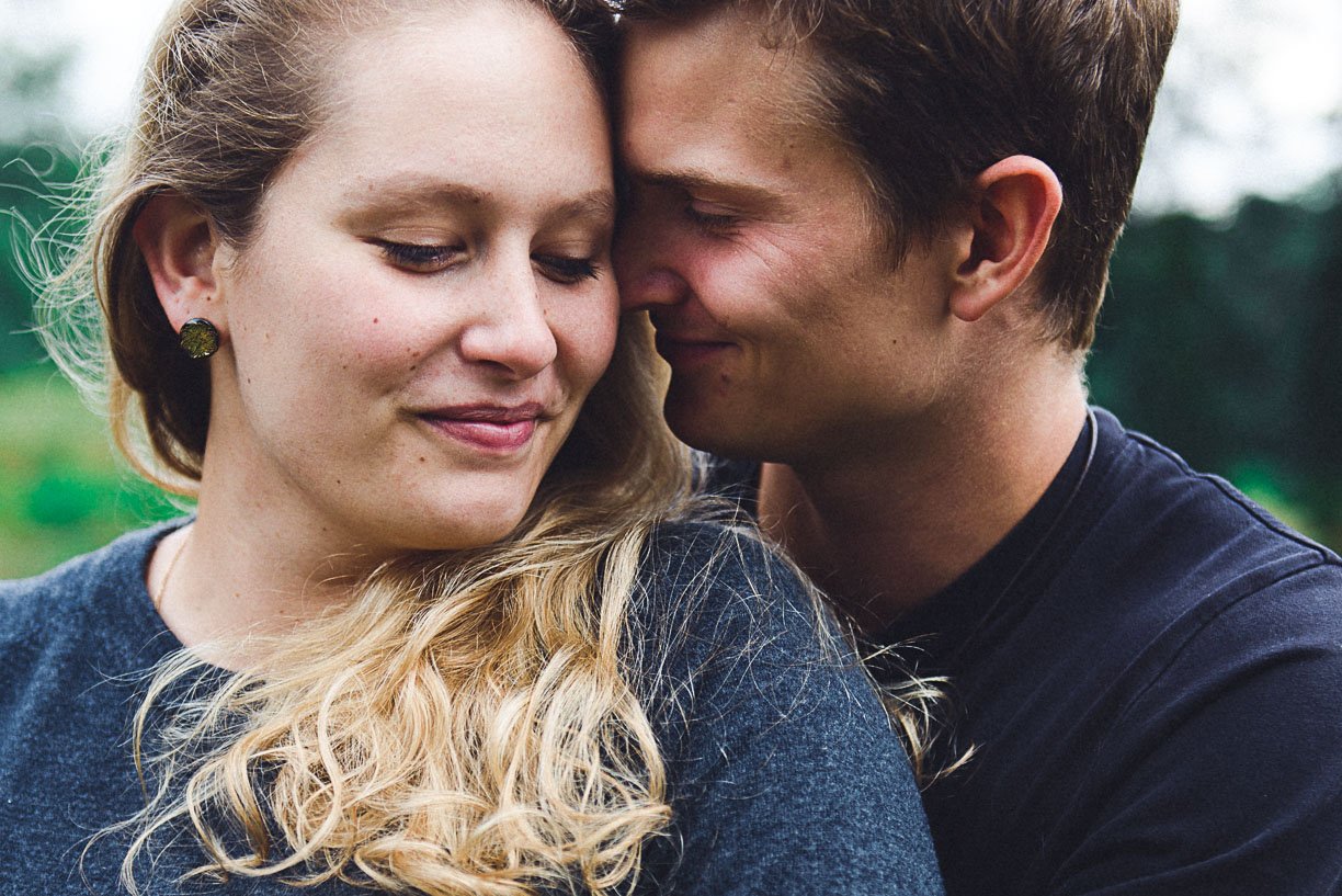 Bild zu Vanessa & Pierre – Paarshoot in der Wahner Heide Köln