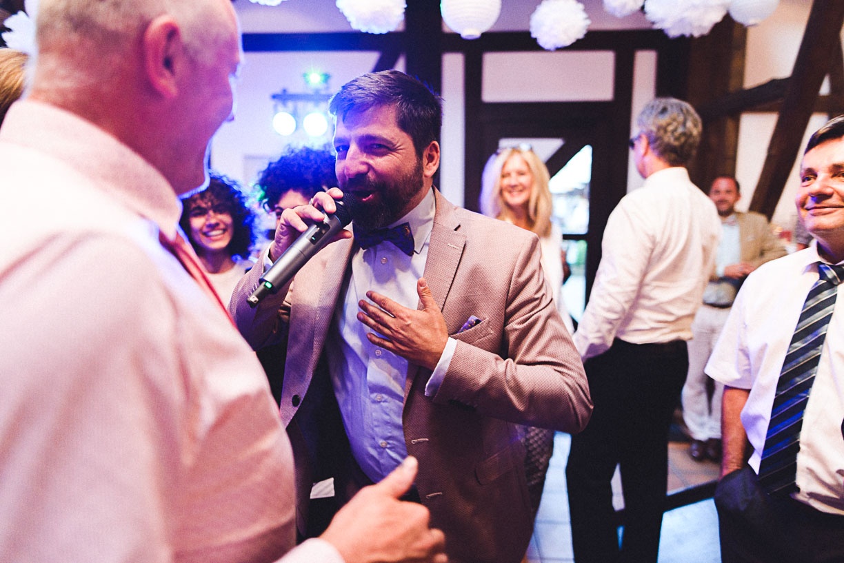 Bild zu Eine Männerhochzeit im Naafshäuschen in Lohmar