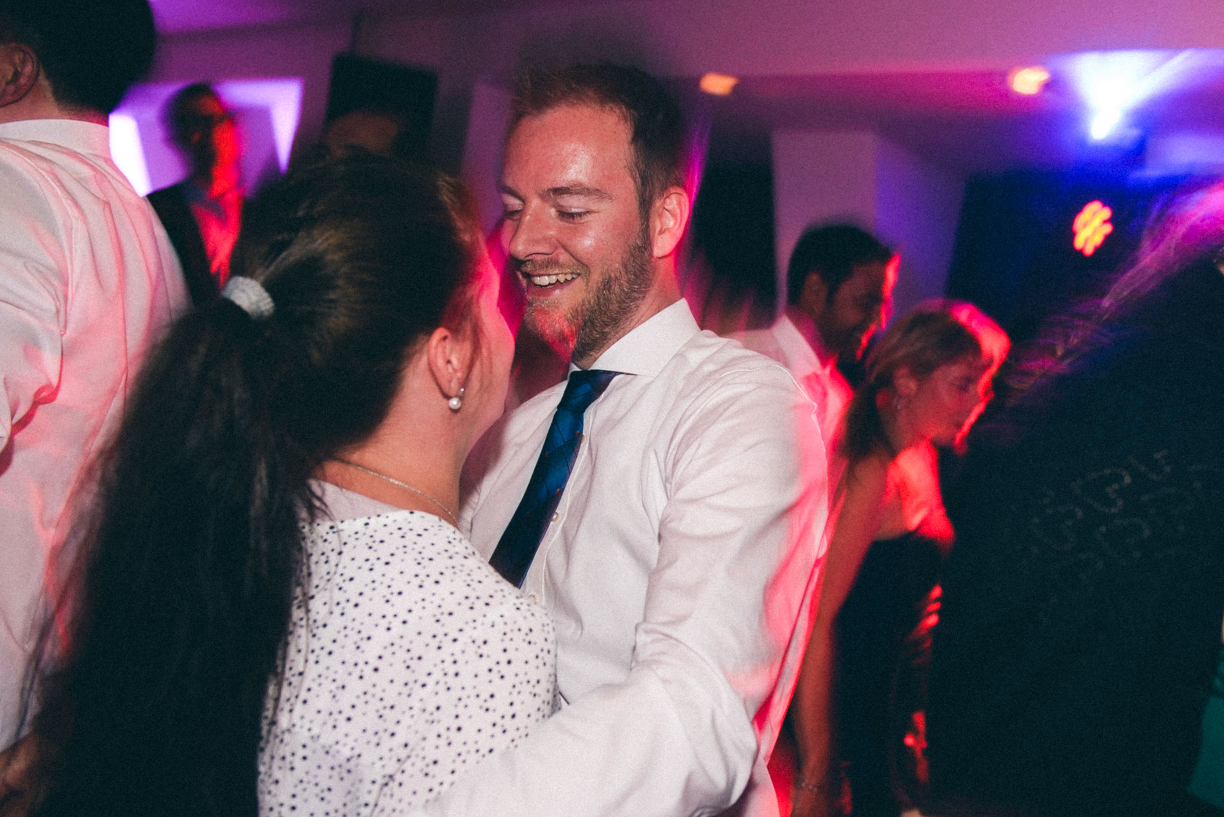 Bild zu Freie Trauung am Kölner Dom